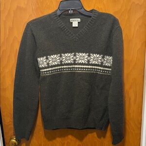 Aeropostale Women's Moss Green V-Neck Wool Sweater with Snowflake Design